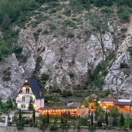 Dibra Park Agrotourism * Peshkopi