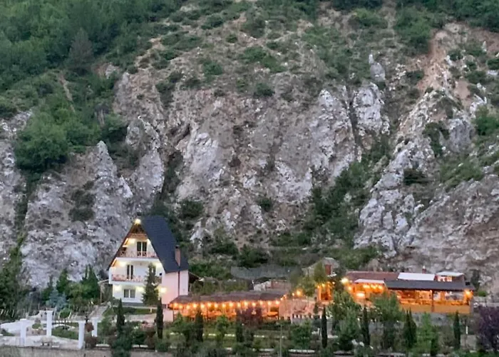 Dibra Park Agrotourism * Peshkopi