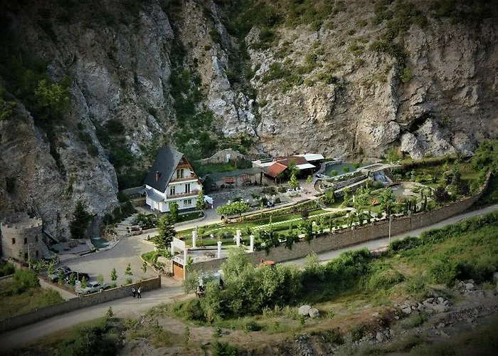 Dibra Park Agrotourism Resort *